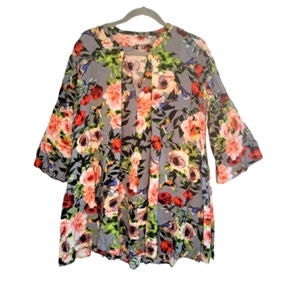 Umgee Gray Floral Lightweight Tunic V Neck Bell Sleeves Size Large - Picture 1 of 8